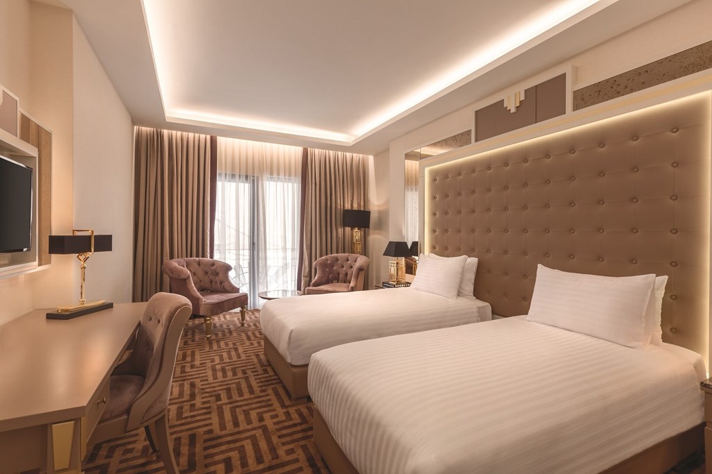 Ramada Hotel & Suites Istanbul Golden Horn