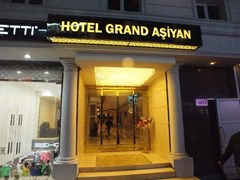 Grand Asiyan Hotel - photo 2