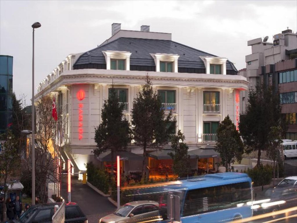 Ramada Istanbul Asia Luxury Hotel