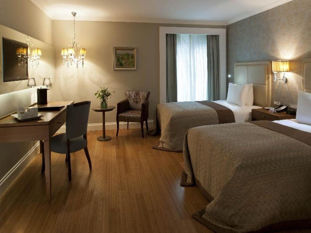 Ramada Istanbul Asia Luxury Hotel