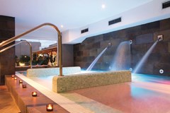 Coral Suites & Spa - photo 26