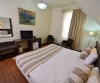 Yerevan Deluxe Hotel