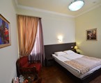 Yerevan Deluxe Hotel