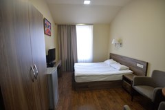 Yerevan Deluxe Hotel - photo 20