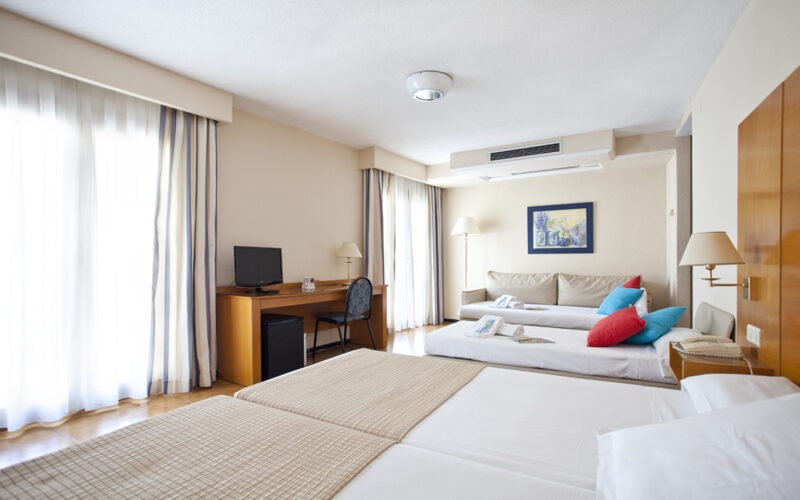 TRYP Ciudad de Alicante Hotel