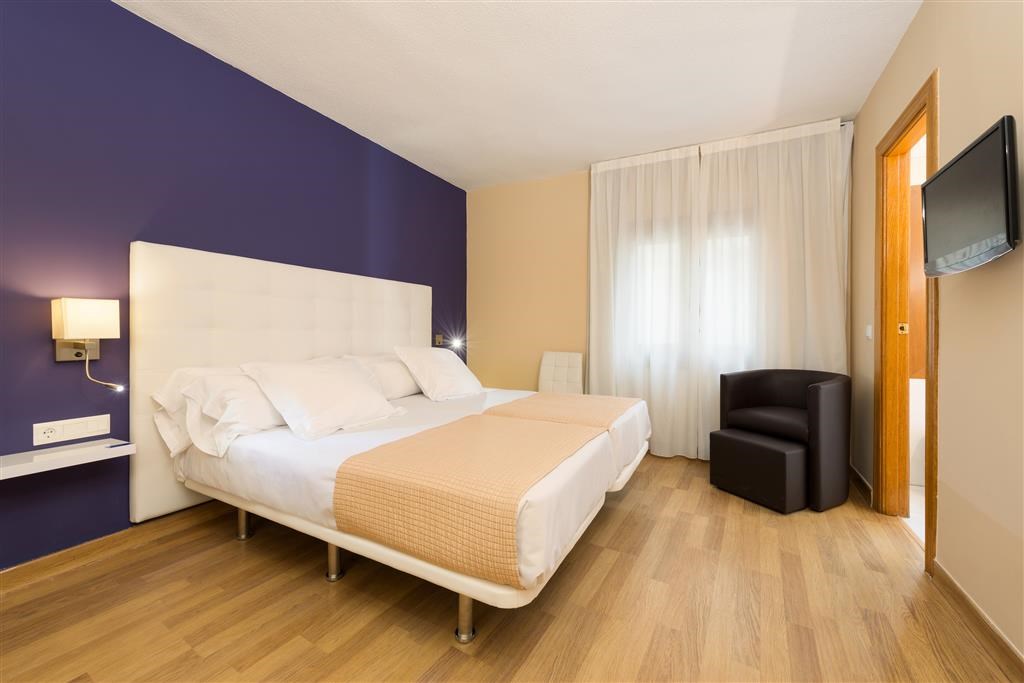 TRYP Ciudad de Alicante Hotel