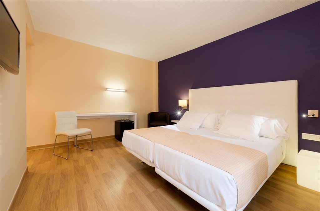 TRYP Ciudad de Alicante Hotel