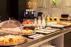 AC Hotel by Marriott Alicante - photo 2