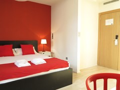 Hulot B&B Valencia - photo 37