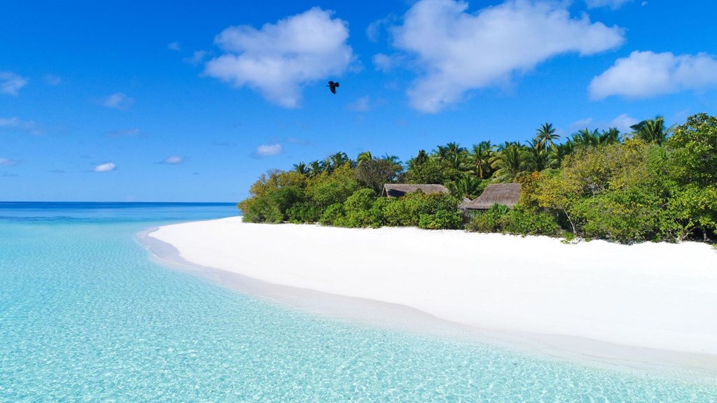 Vakkaru Maldives : Hotel exterior