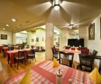 EA Hotel Rokoko