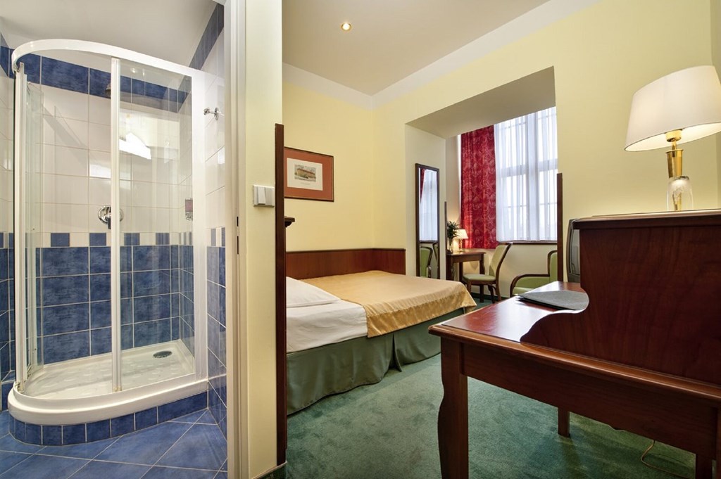 EA hotel Jeleni Dvur Prague Castle