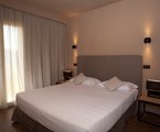 Select Suites & Spa
