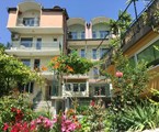Royal Hostel