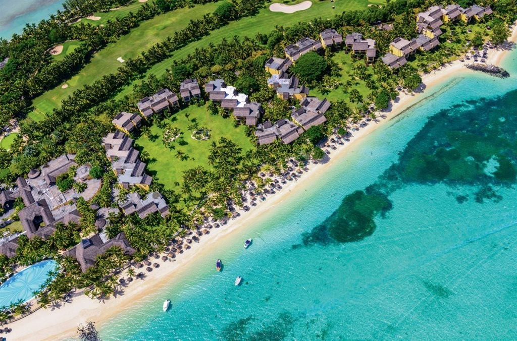 Paradis Beachcomber Golf Resort & SPA