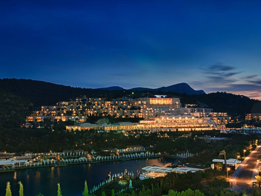 Hilton Bodrum Turkbuku Resort & Spa