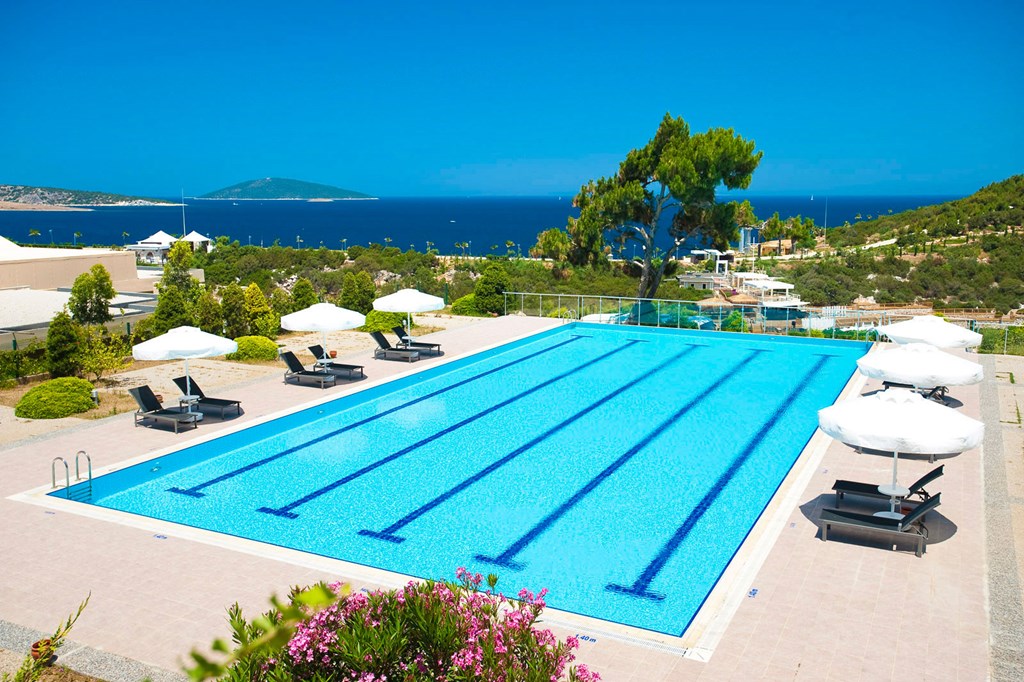 Hilton Bodrum Turkbuku Resort & Spa