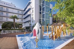 GHT Balmes - Apartaments & Splash - photo 22