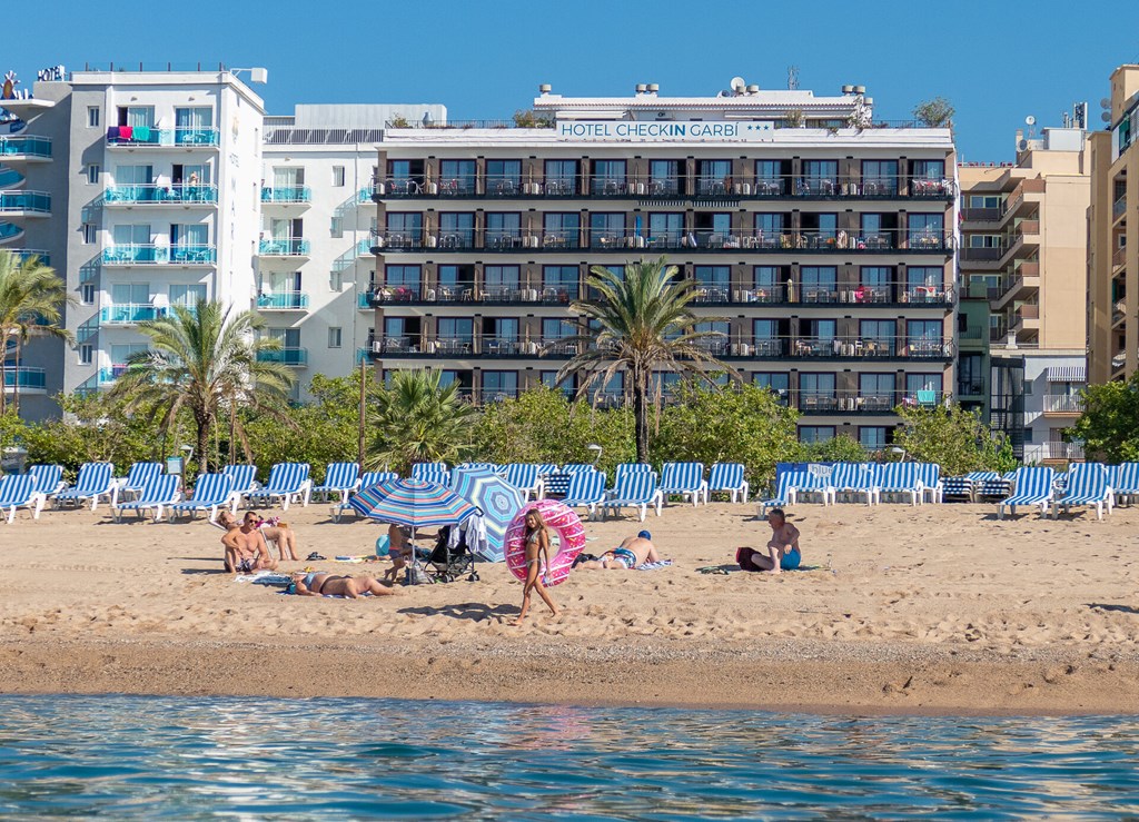 Hotel Checkin Garbí