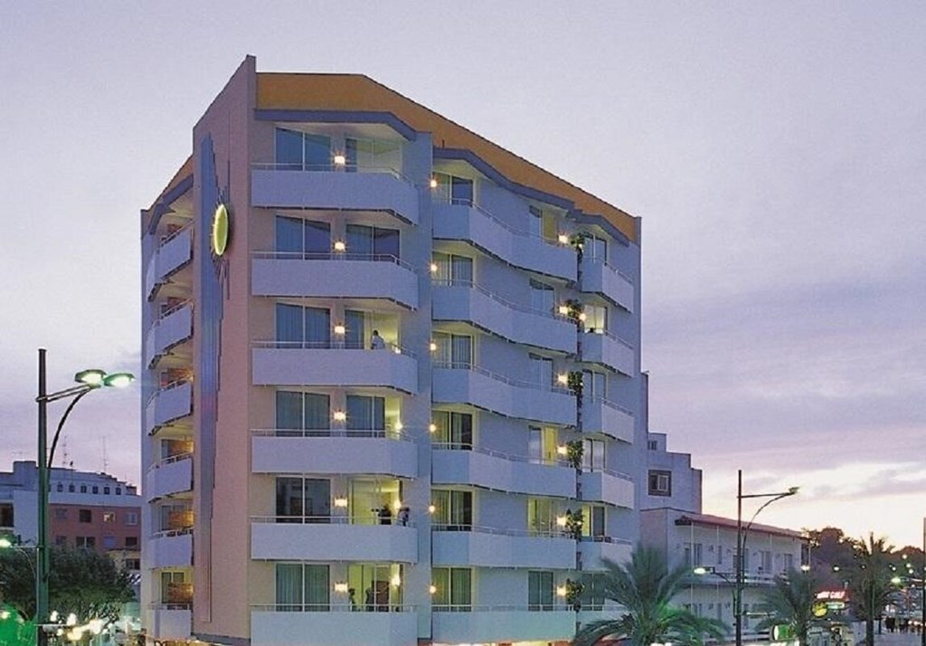 Apartaments Lloret Sun