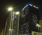 Jannah Burj Al Sarab: Hotel exterior