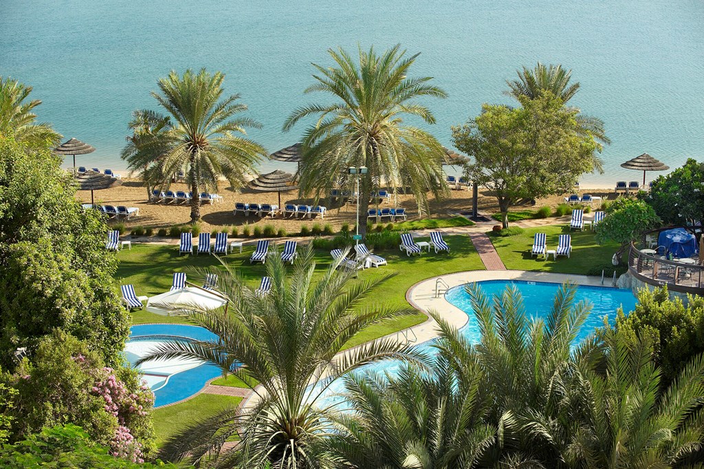 Le Meridien Abu Dhabi: Beach