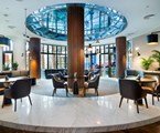 Le Meridien Abu Dhabi: Lobby