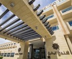 Mafraq Hotel: Hotel exterior