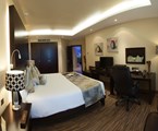 Mafraq Hotel: Room