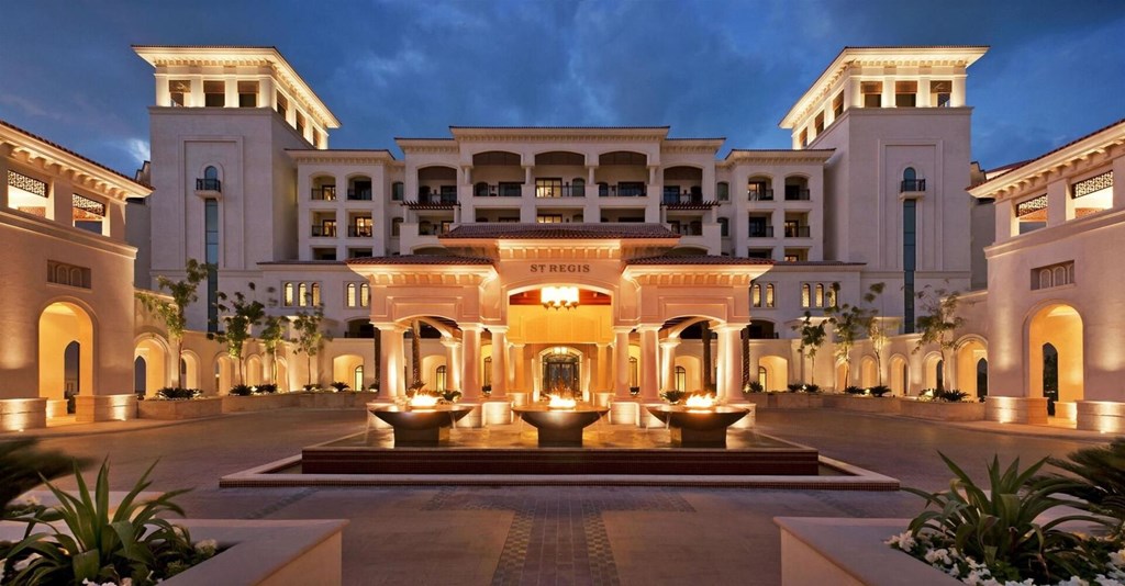 The St. Regis Saadiyat Island Resort: Hotel exterior