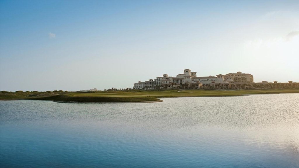 The St. Regis Saadiyat Island Resort: Hotel exterior