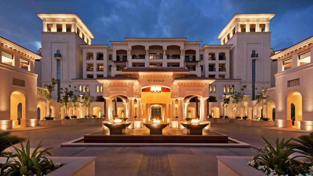 The St. Regis Saadiyat Island Resort: Hotel exterior