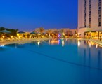 BM Acacia Hotel & Apartments: Pool