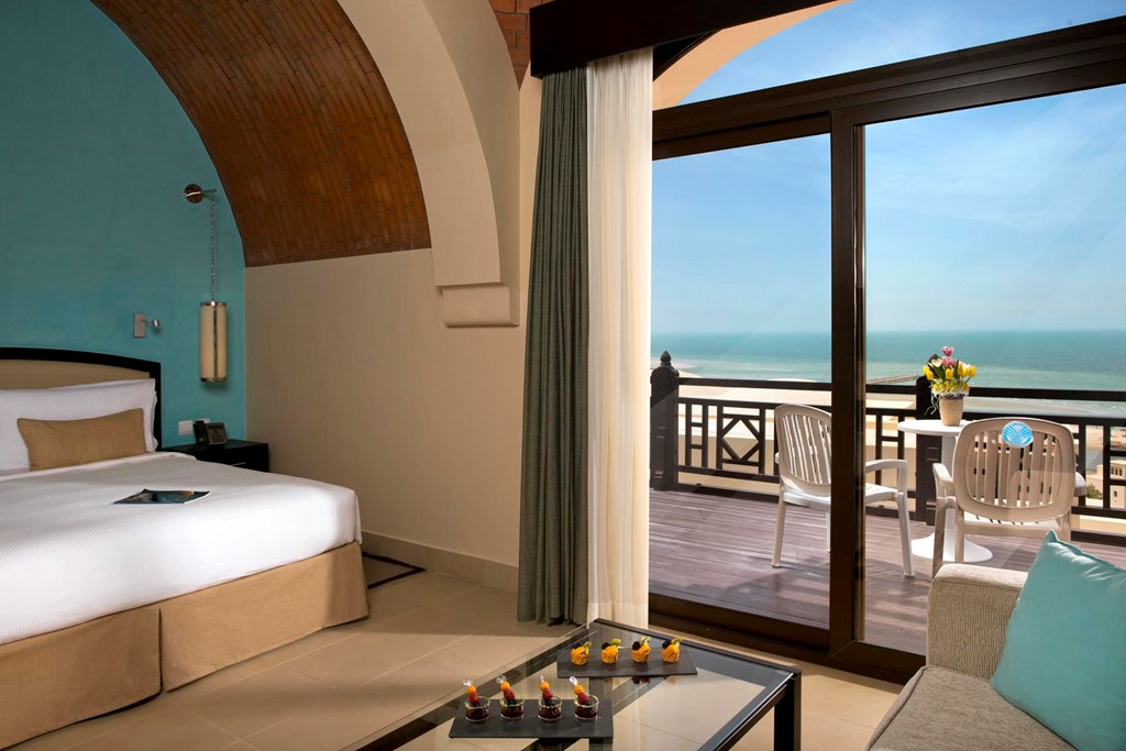 Cove Rotana Resort: Room