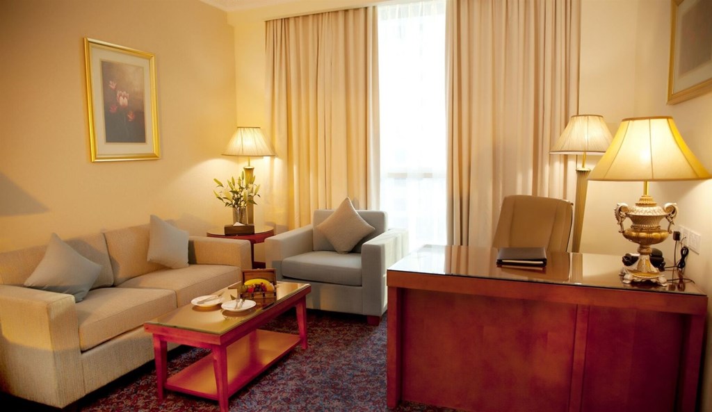 Grand Excelsior Hotel - Al Barsha: Room
