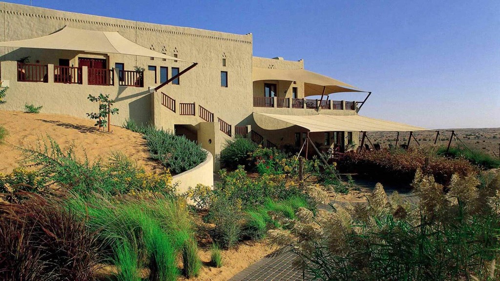 Al Maha, a Luxury Collection Desert Resort & Spa: Hotel exterior