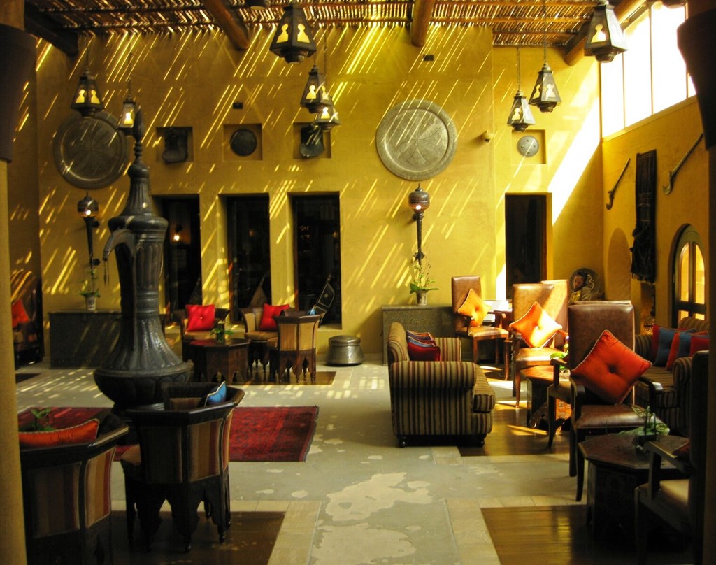 Bab Al Shams Desert Resort And Spa: Hotel interior