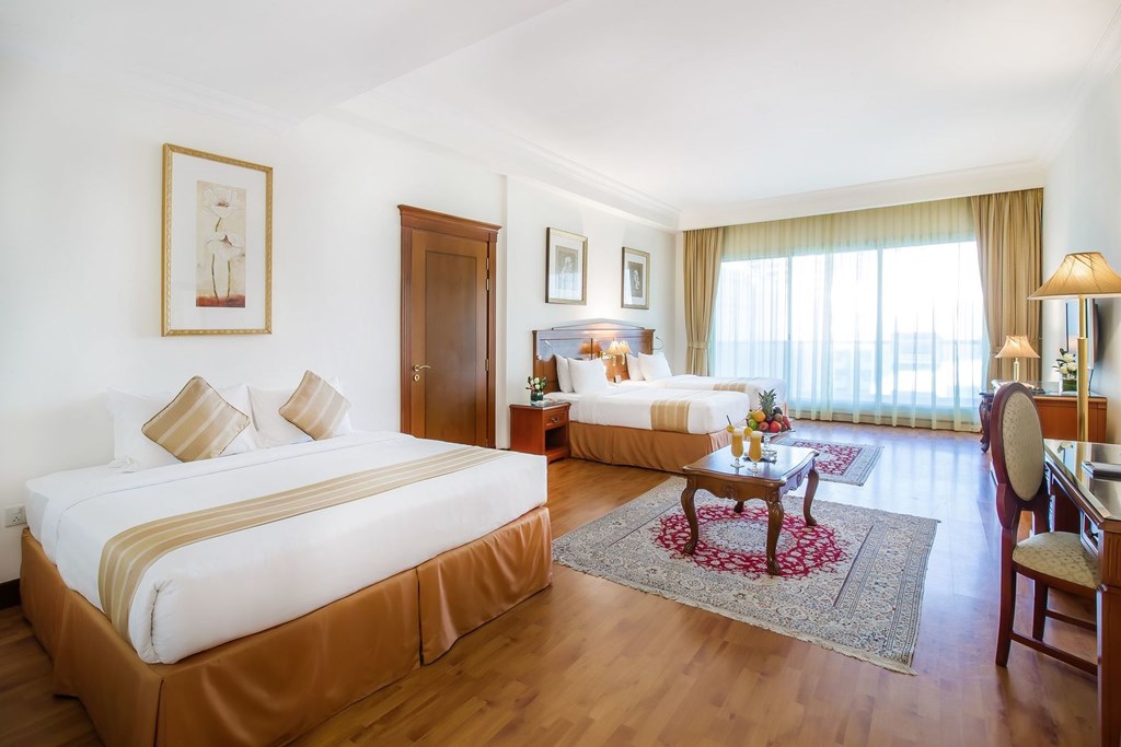 Grand Excelsior Bur Dubai: Room