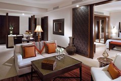 The Palace Downtown Dubai: Room - photo 9