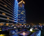 Crowne Plaza Dubai Festival City: Hotel exterior