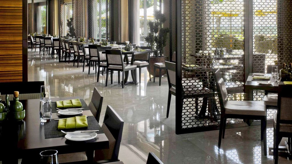 Crowne Plaza Dubai Festival City: Restaurant