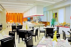 Hues Boutique Hotel Deira: Restaurant - photo 7