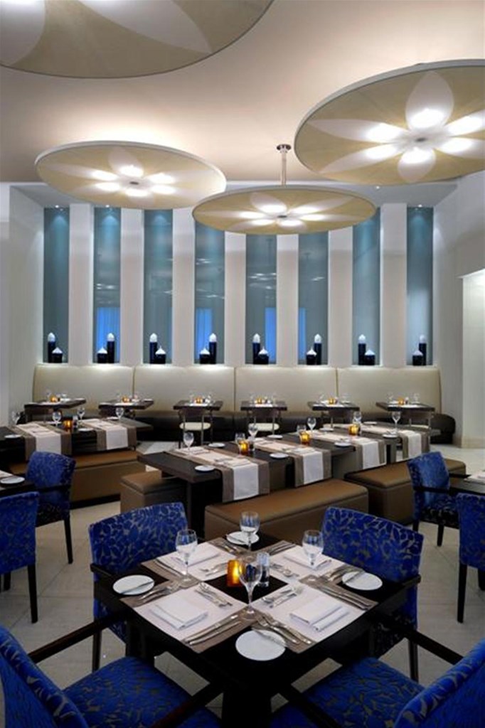 Novotel Deira City Centre: Restaurant