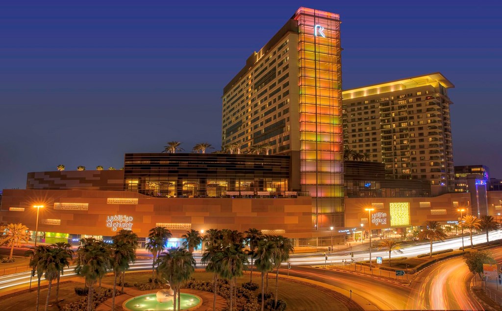 Swissôtel Al Ghurair Dubai: Hotel exterior