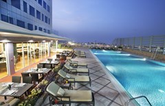 Fraser Suites Dubai: Pool - photo 4