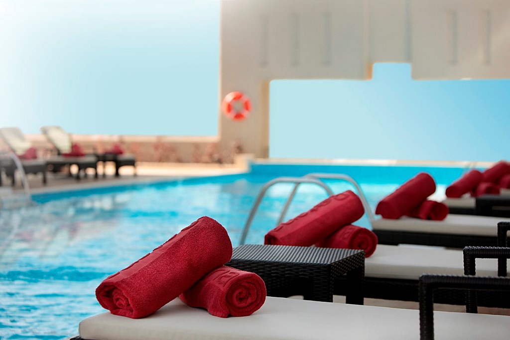 Media Rotana: Pool