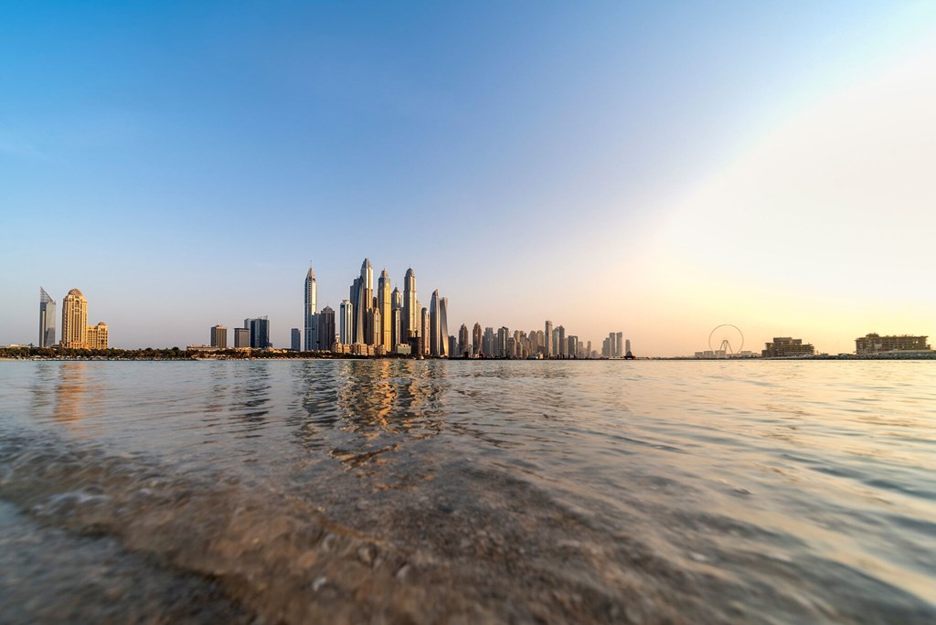 FIVE Palm Jumeirah Dubai: Beach