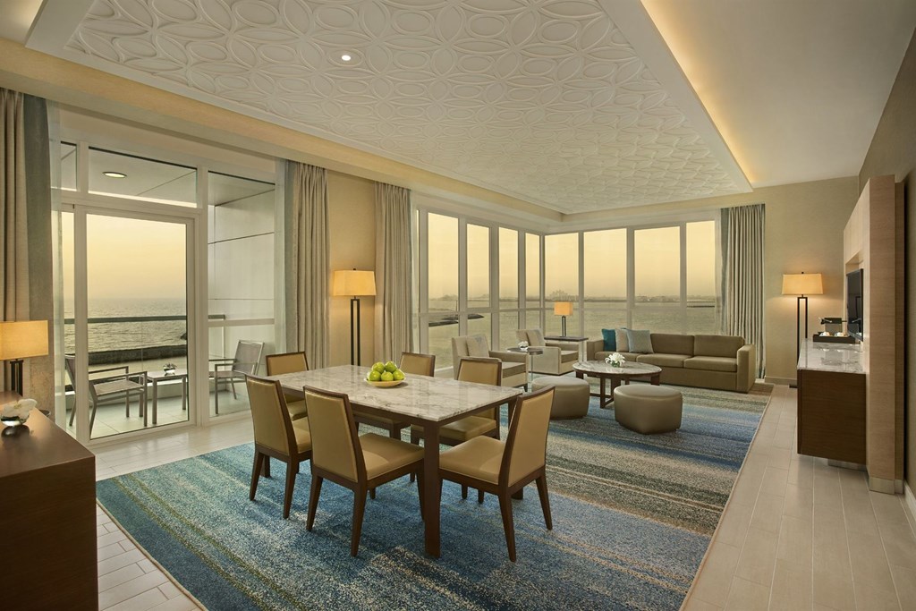 DoubleTree by Hilton Hotel Dubai - Jumeirah Beach: Room