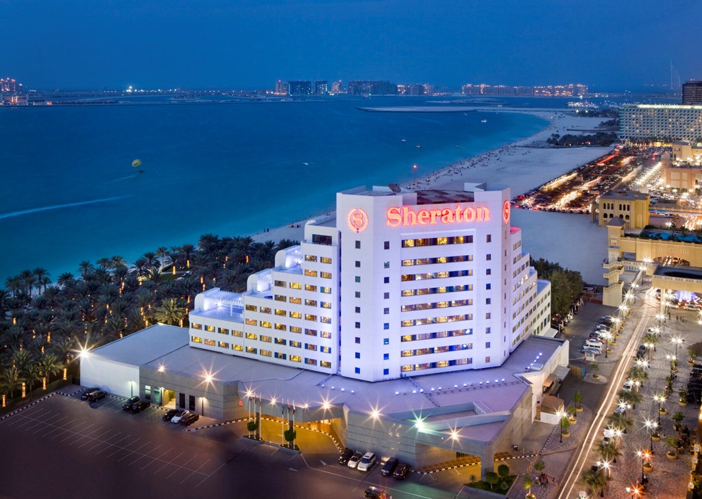 Sheraton Jumeirah Beach Resort: Hotel exterior