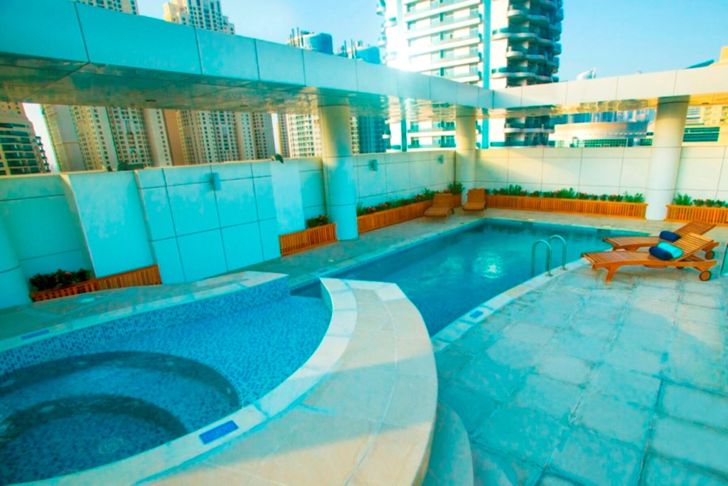 Jannah Place Dubai Marina: Pool